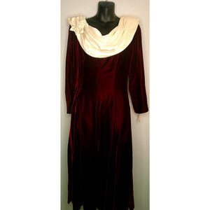 Talbots Vtg. Nancy Johnson Premiere Women's 14 Victorian Mid Velvet Satin Dress
